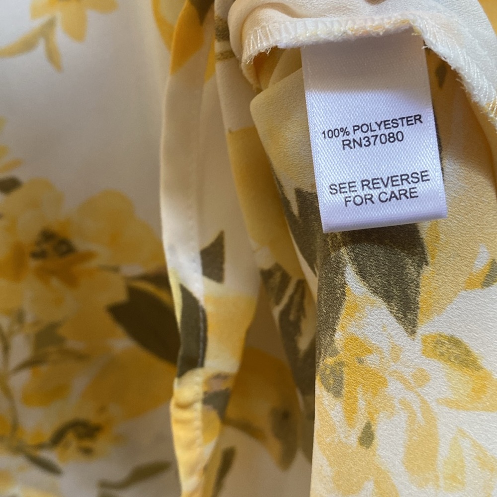 Cato Chiffon Tunic V-neckline Roll-tabs sleeve / Large - Picture 12 of 15